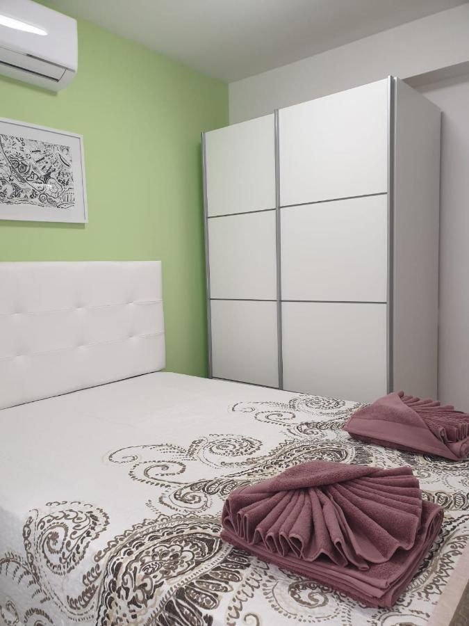 Апартаменти Apartamento Delux Бенідорм Екстер'єр фото